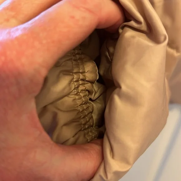 Old Navy Puffer Jacket - Picture 5 of 7